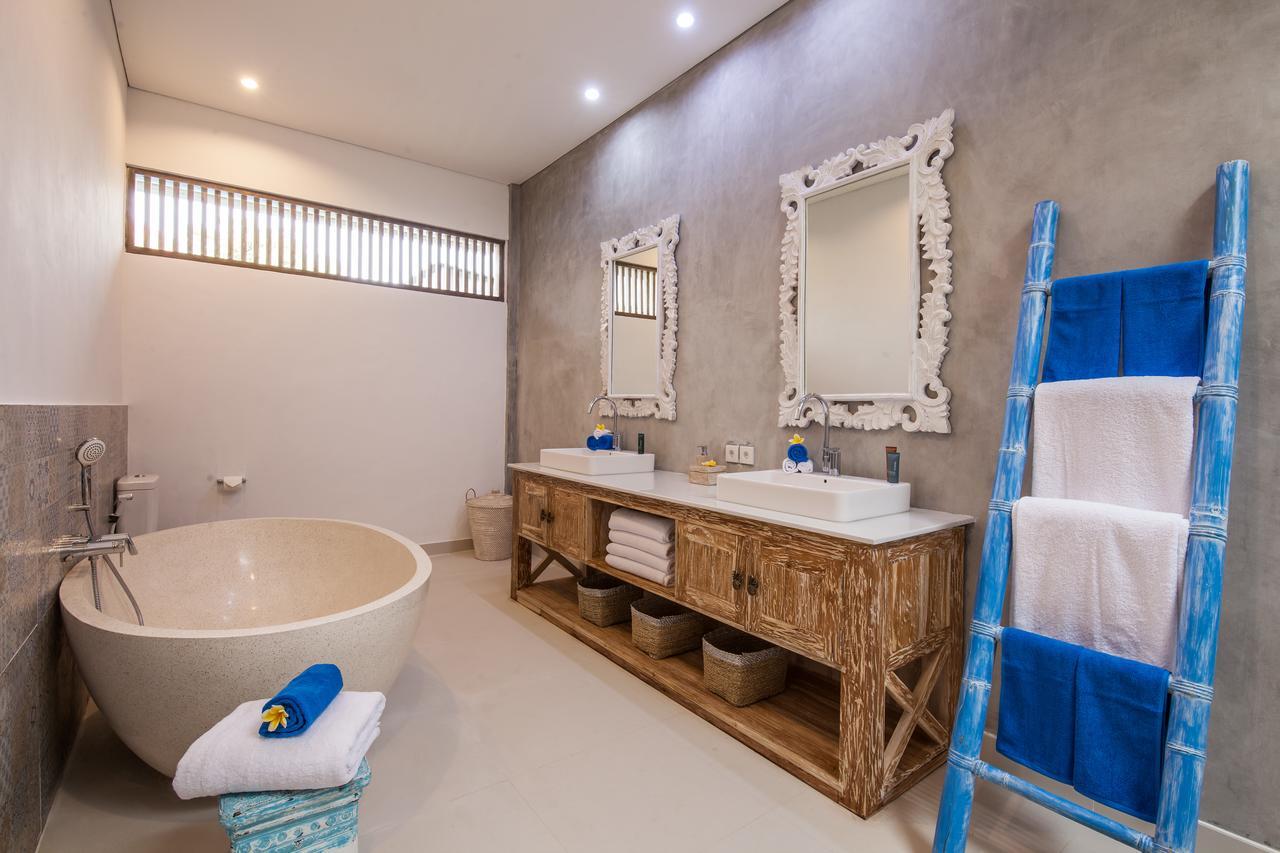 Ambermoon Villa 2 Семіньяк Екстер'єр фото
