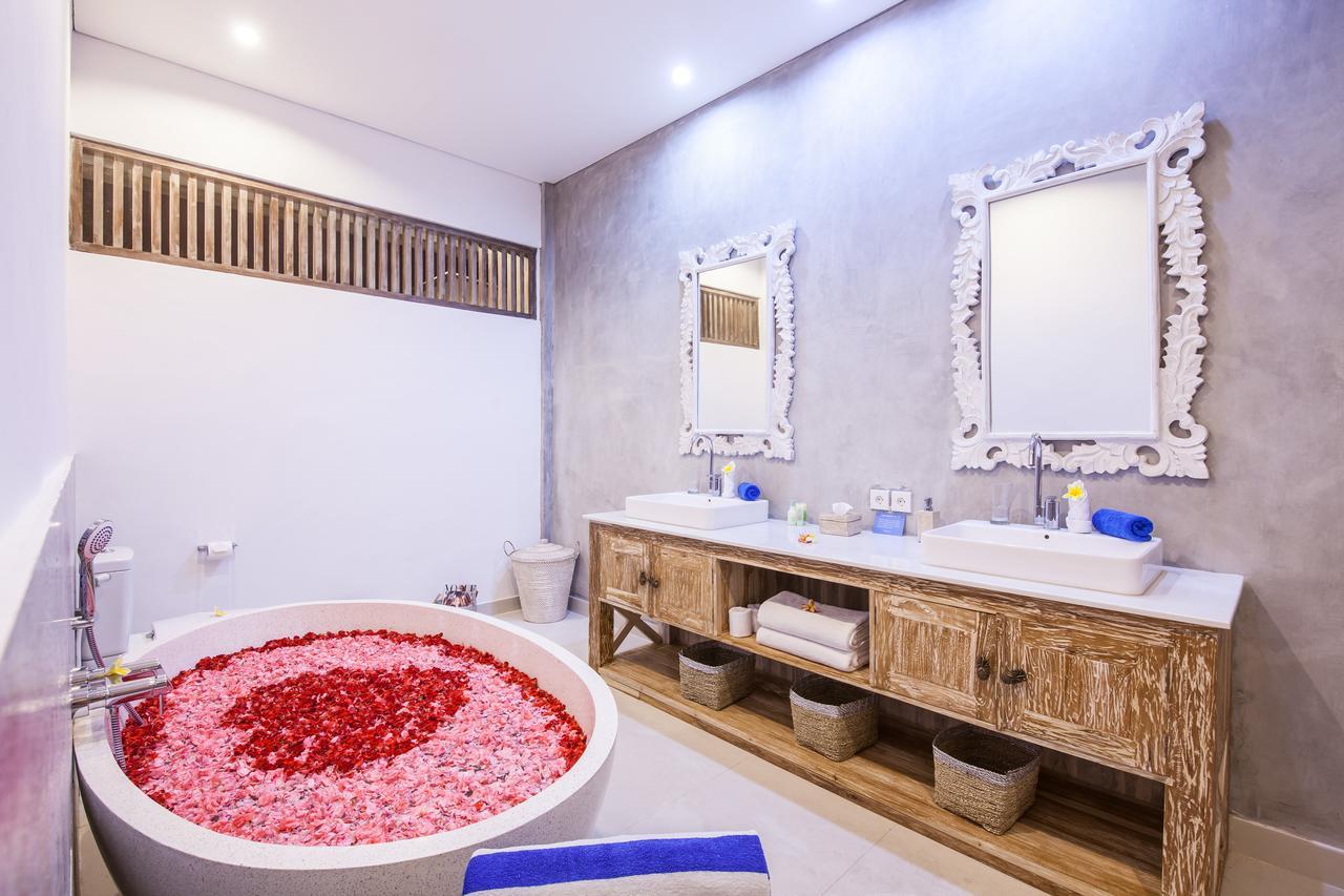 Ambermoon Villa 2 Семіньяк Екстер'єр фото